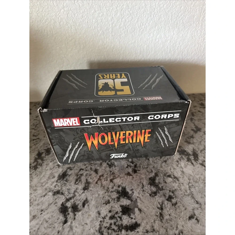 Funko Pop Marvel Collector Corps Exclusive 50 Years Wolverine Box - Size M